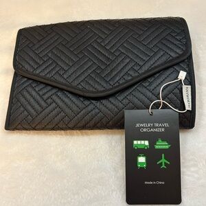 NWT Black Quilted Travel Organizer